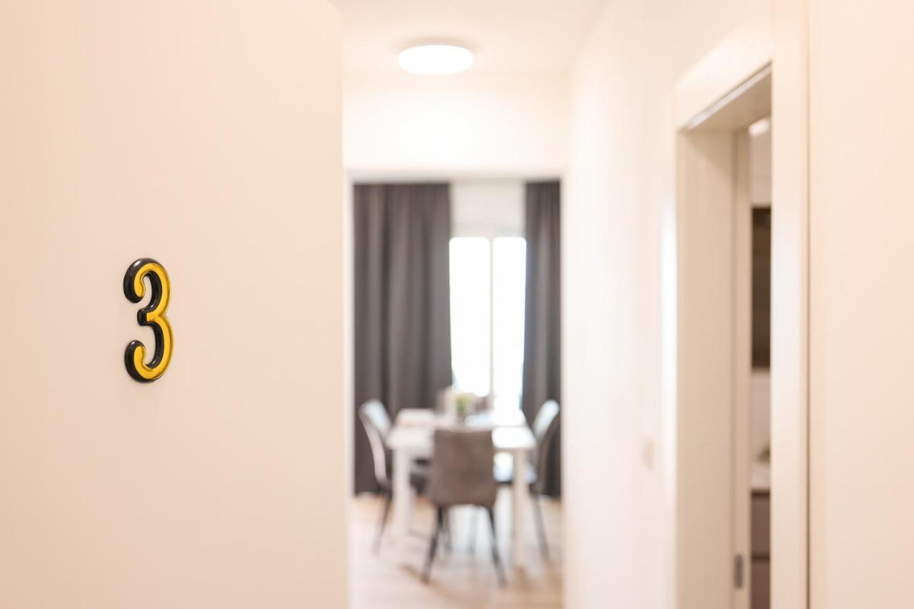 Beachfront Apartments Tic With Seaview Miletici Luaran gambar
